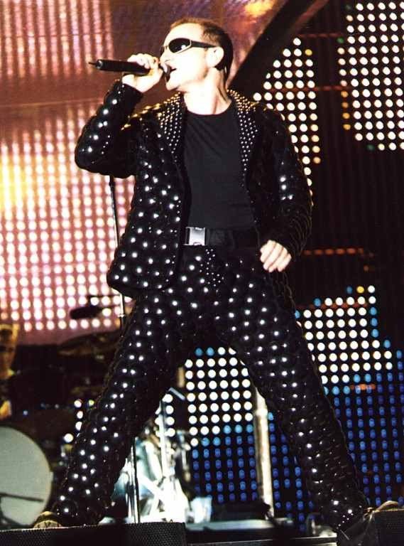 bono011.jpg